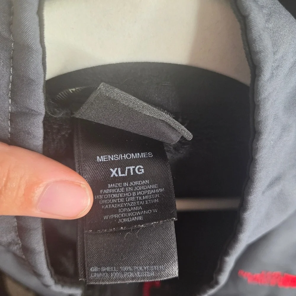The North Face Mens XL Grey Black Red Full Zip Softshell Jacket Mock Neck Logo